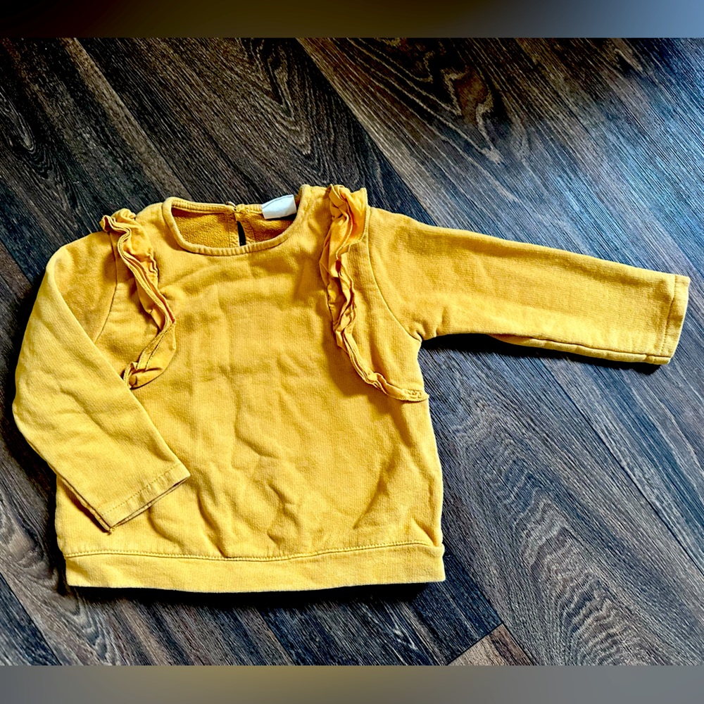 Mustard ruffle long sleeve sweat shirt